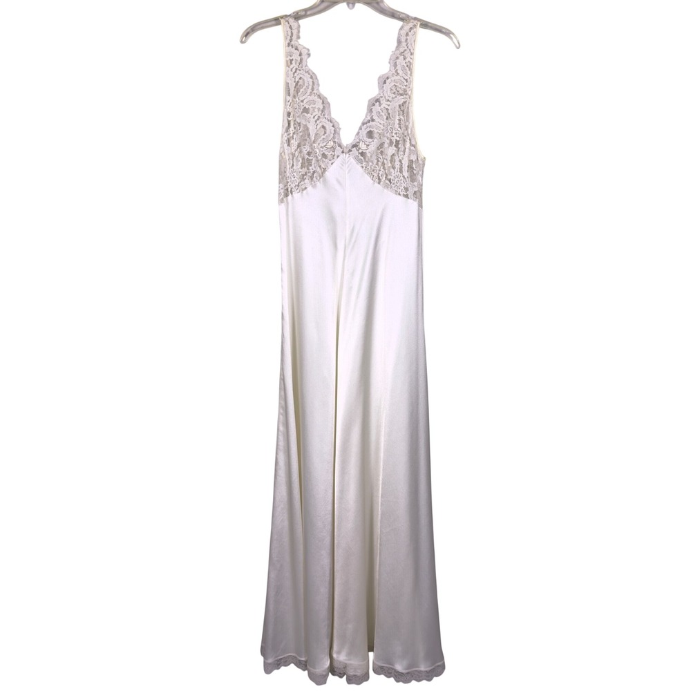Vtg 80s Claire Sandra by Lucie Ann S Nightgown‎ Ivory Lace Bridal Lingerie USA